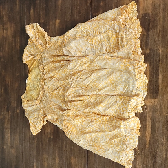 easel Tops - Yellow babydoll top